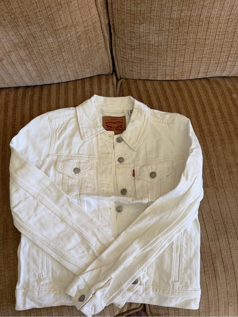LEVIS white denim jacket.